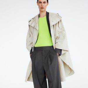 NIB ZARA HOODED PONCHO LIMITED EDITION M